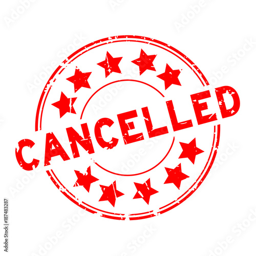 Fotografía Grunge red cancelled with star icon round rubber seal stamp on white background