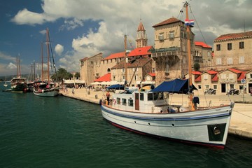 Poster -  Promenade am Hafen Trogir, Dalmatien, Kroatien