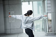 © Monet - A dancer is crazy and practicing dance