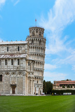 Pisa Cathedral (Duomo Di Pisa) With The Leaning Tower Of Pisa On Piazza Dei Miracoli In Pisa, Tuscany, Italy