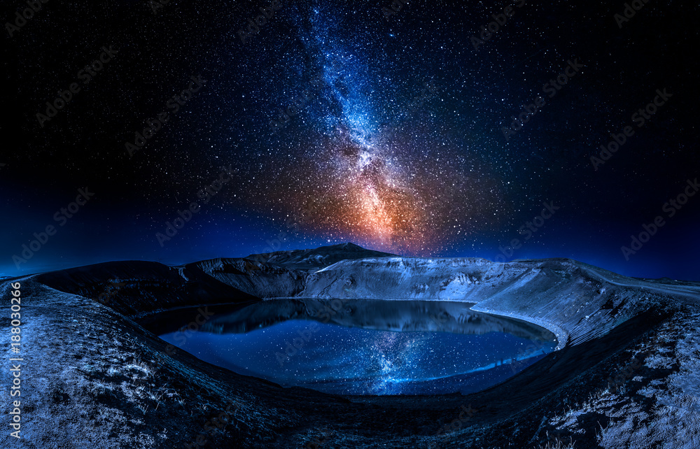 Lake in the volcano crater at night with stars, Iceland - obrazy, fototapety, plakaty 