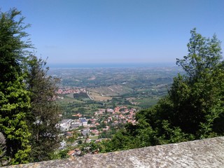 landscape, town, city, village, view, mountain, nature, sky, travel, architecture, europe, italy, building, summer, tree, green, hill, tourism, spain, blue, panorama, sea, house, mountains, cityscape