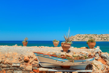 Wall Mural - Rocky coast of Crete, Greece