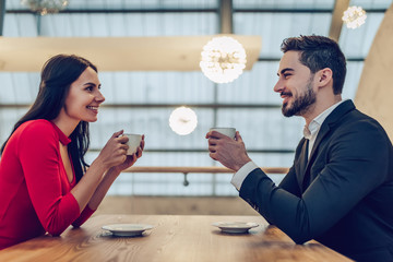 Wall Mural - Romantic couple in restaurant