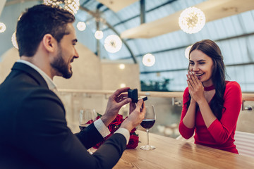 Wall Mural - Romantic couple in restaurant