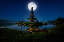 Pura Ulun Danu Bratan, Hindu Temple With Boat On Bratan Lake Landscape At Sunrise In Bali, Indonesia.