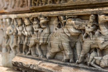 Canvas Print - relief figure on the walls of a temple in Chittorgarh, Rajasthan