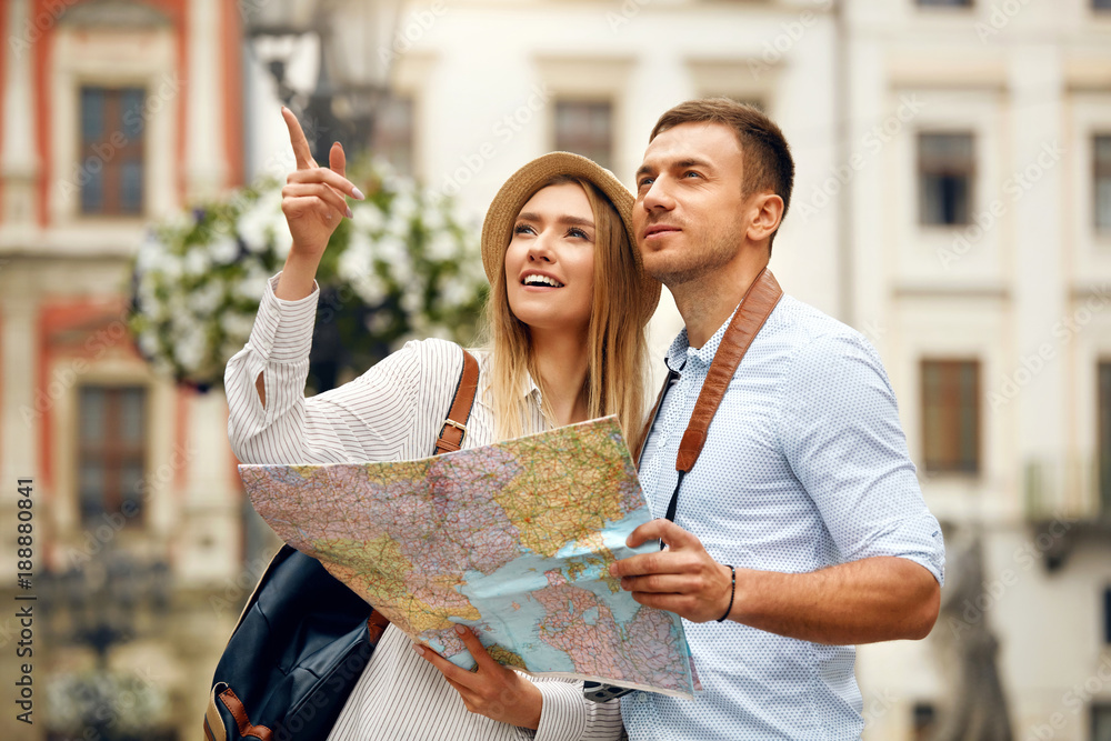 Couple With Map On Travel Vacations, Sightseeing - obrazy, fototapety, plakaty 