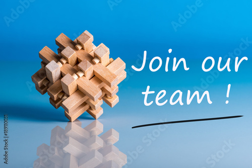 Fotografía Job recruiting advertisement represented by 'JOIN OUR TEAM' texts on blue backgr