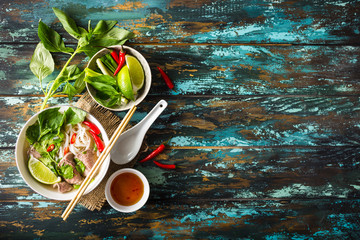 Canvas Print - Vietnamese soup pho bo