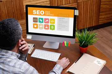 SEO screen on the workplace