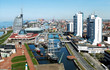 Blick auf Bremerhaven, Aussicht von oben auf den Museumshafen und weitere Sehenwürdigkeiten 