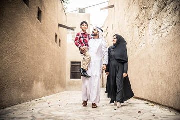 Wall Mural - Arabian family