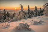 Wschód słońca  Jaworzyna Krynicka ,Beskid Sądecki.