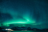 Fototapeta Tęcza - Polarlicht in Norwegen bei Nacht