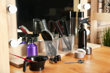 Wall Mural - Professional hairdresser set on table in salon