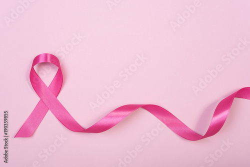 Cuadros en Lienzo pink ribbon breast cancer on pink background. with copy space