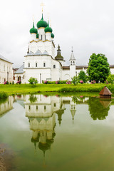 Wall Mural - View of the Kremlin and the Church in Rostov the Great in the summer. The Golden Ring of Russia