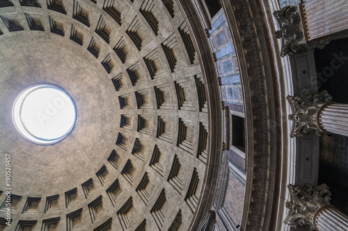 Interior Of Pantheon In Rome Ancient Roman Temple Kaufen