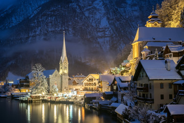 Wall Mural - Hallstat village in the Austria at the evening time. Beautiful village in the mountain valley near lake