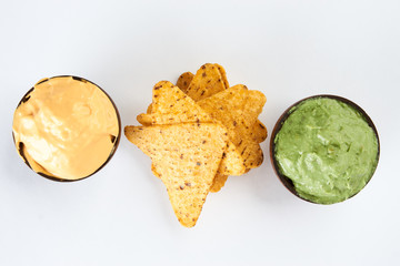 Wall Mural - Nachos with cheese and guacamole sauce