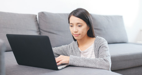 Canvas Print - Woman use of laptop computer at home