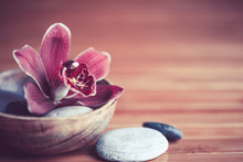 Zen - Fleur Orchidée Et Pierres