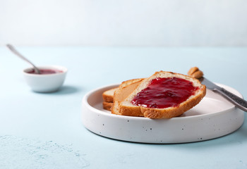 Sticker - Toast with peanut butter and jam