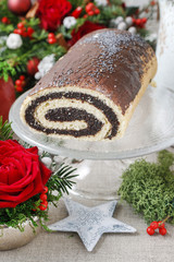 Sticker - Festive poppy seed cake.