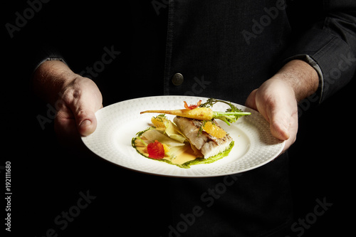 Fotografia Pavé de maigre et légumes croquants