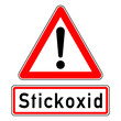 © fotohansel - ncsc35 NewCombinationSignCaution ncsc - Verkehrszeichen - Achtung - Ausrufezeichen / dreieckig - luftverschmutzung durch nox - Zusatzzeichen Text: Stickoxid - xxl g5867