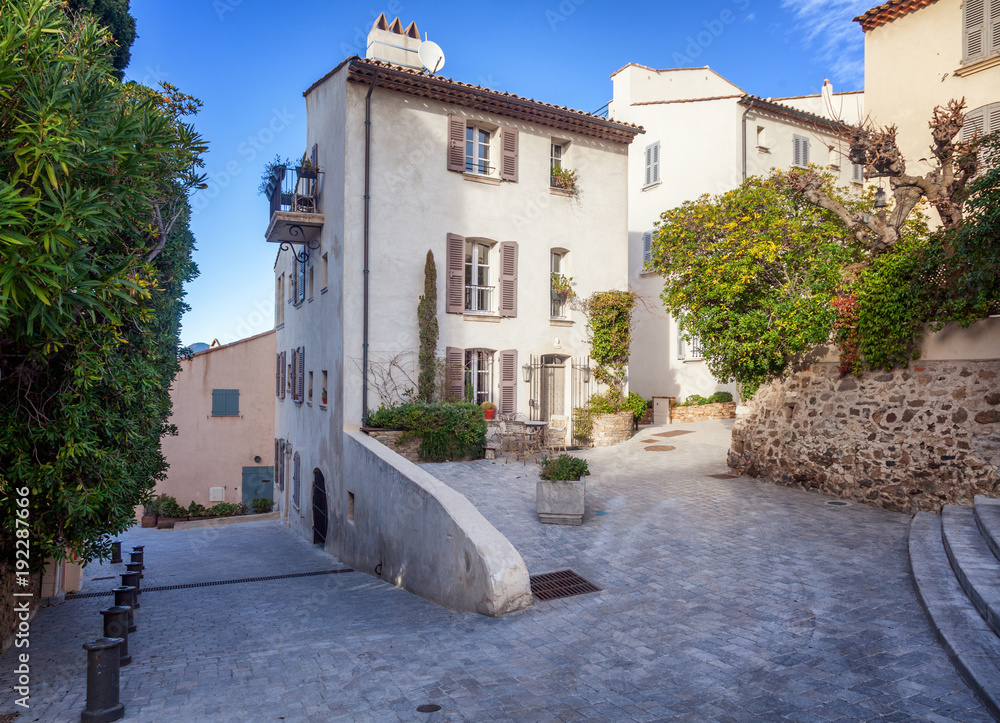 Obraz na płótnie Details of French Provencal architecture, narrow streets in Saint Tropez, France, Cote d'Azur, Provence w salonie