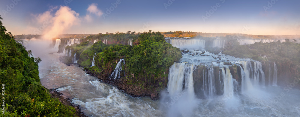 The amazing Iguazu falls, summer landscape with scenic waterfalls - obrazy, fototapety, plakaty 