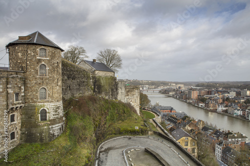 Zdjęcie XXL Pejzaż miejski Namur widok od Historycznej cytadeli Namur, Wallonia region, Belgia