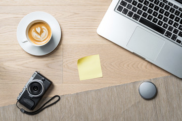 Wall Mural - Empty sticky note with copy space as flat lay and template