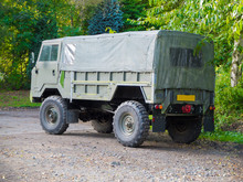 4x4 Army Vehicle