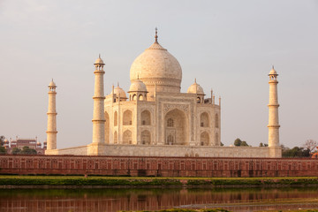 Wall Mural - View to Taj Mahal across Yamuna river, Agra, India