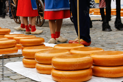 Cuadros en Lienzo Gouda, Holland old cheese market.