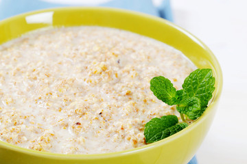 Canvas Print - bowl of oatmeal porridge