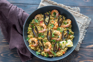 Sticker - Seafood paella in the pan