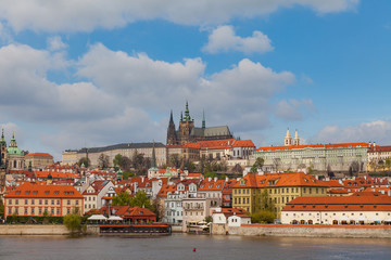 Wall Mural - Panoramic view of Prague castle and Vltava river in Prague, Czech Republic