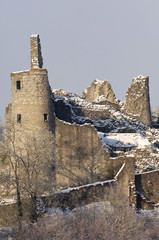 Canvas Print - hiver neige monument ruine Montaigle Wallonie