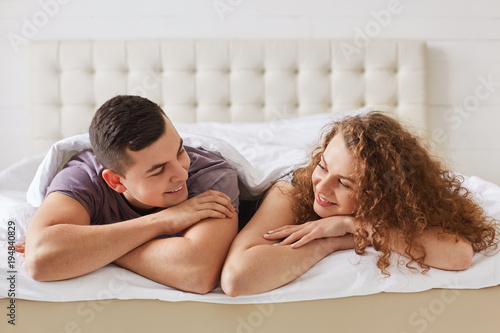 Featured image of post Romantic Bedroom Bed Good Morning Image