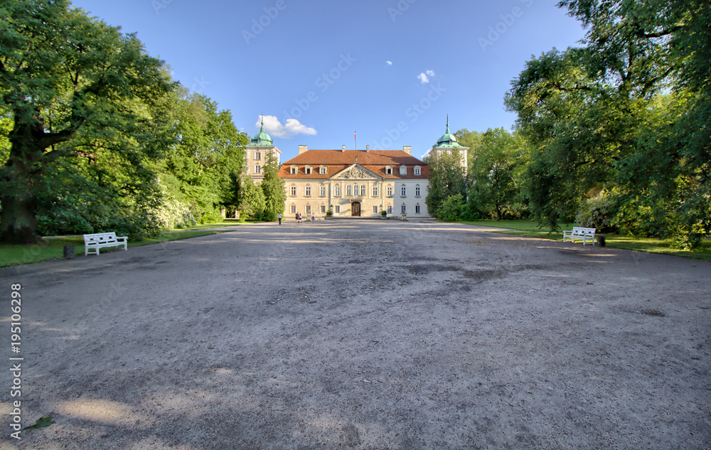 Barokowy pałac w Nieborowie - francuski ogród - Nieborów - obrazy, fototapety, plakaty 