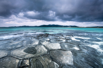 Wall Mural - tatami ishi rocks auf kumejima, okinawa, japan