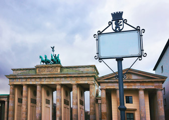 Wall Mural - Brandenburg Gate at center of Berlin