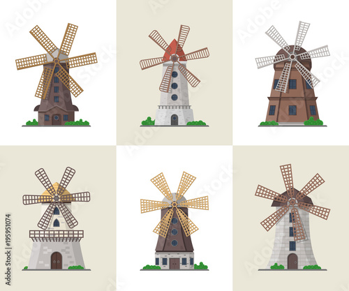 Fotografía Traditional ancient windmill buildings