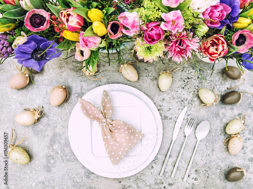 Table Decoration Spring Flowers Easter Eggs Vintage Style Buy