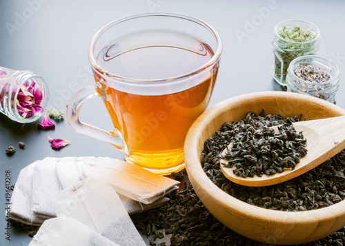 Zdjęcie XXL czarna herbata i zioła