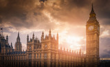 Fototapeta Londyn - Big Ben and Westminster Palace at sunset in London, UK